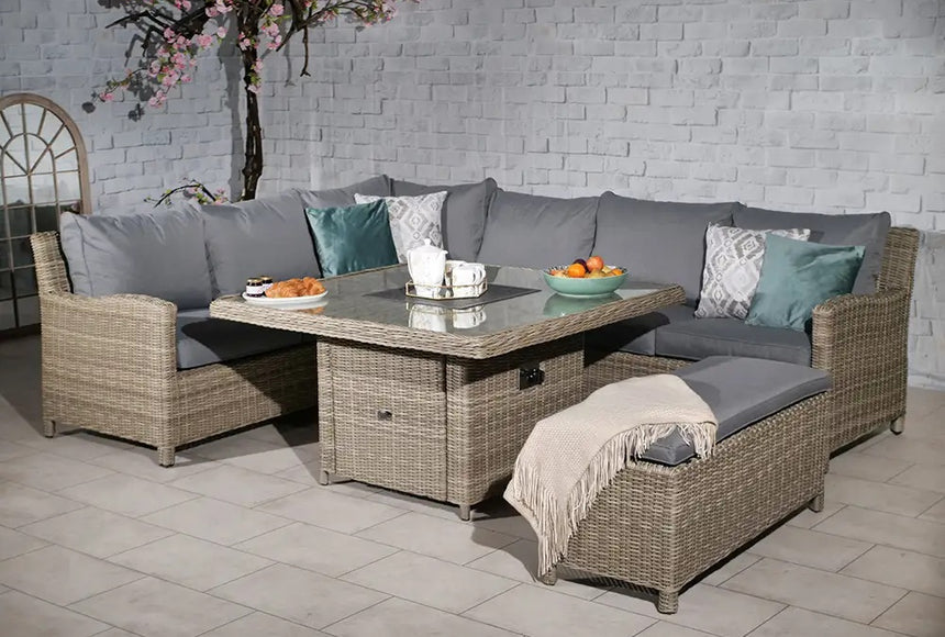 Royalcraft Wentworth 7pc Natural Rattan Deluxe Modular Small Corner Dining Set